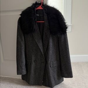 Zara Gray Blazer with Black Faux Fur Collar